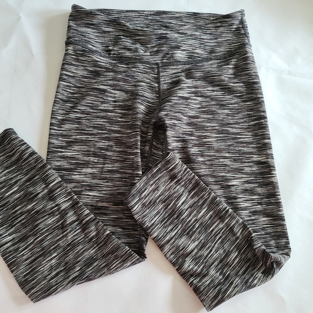 Fabletics gray black Heather workout leggings xs